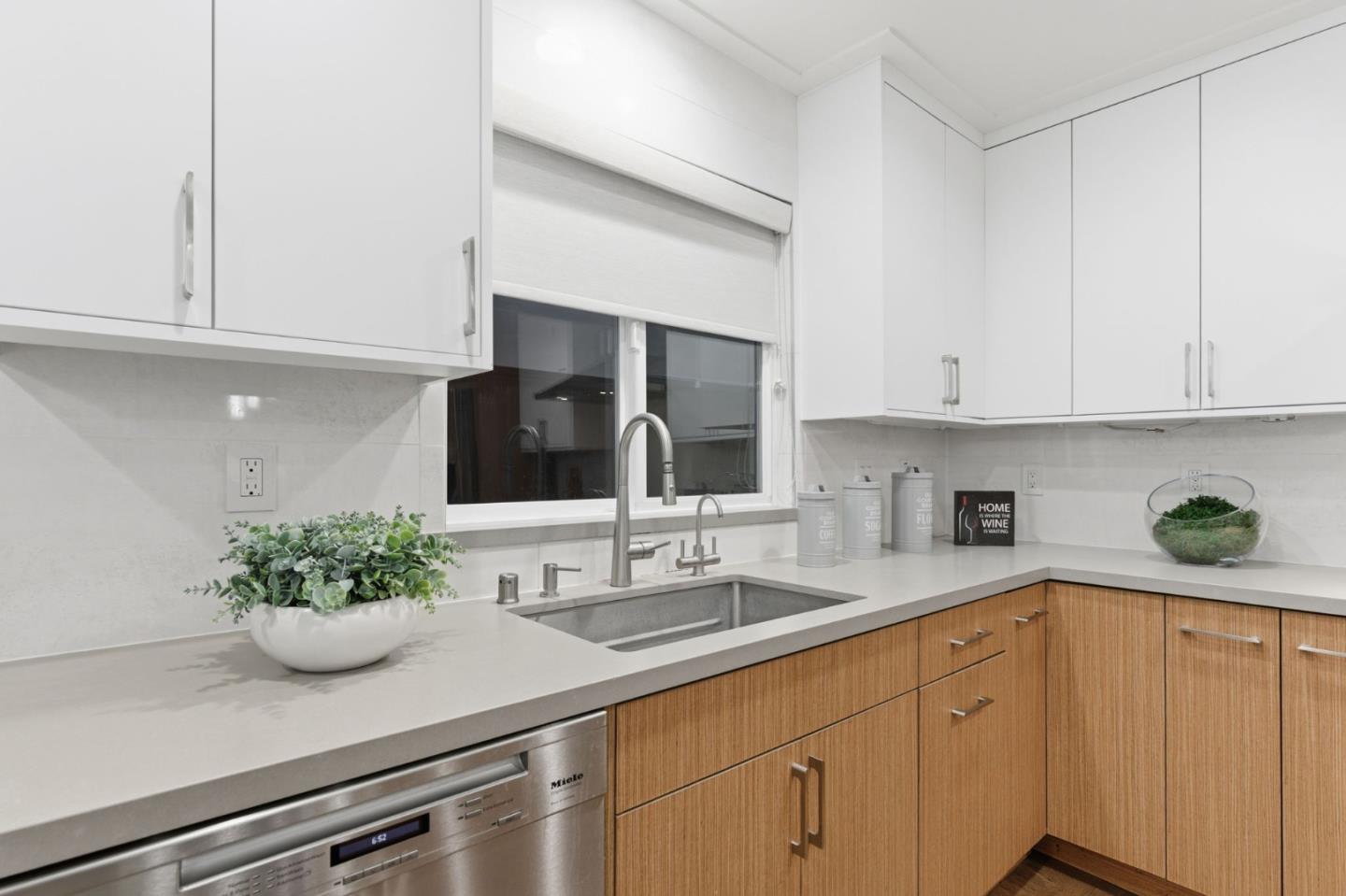 Detail Gallery Image 17 of 67 For 638 Enos Ct, Santa Clara,  CA 95051 - 4 Beds | 3 Baths