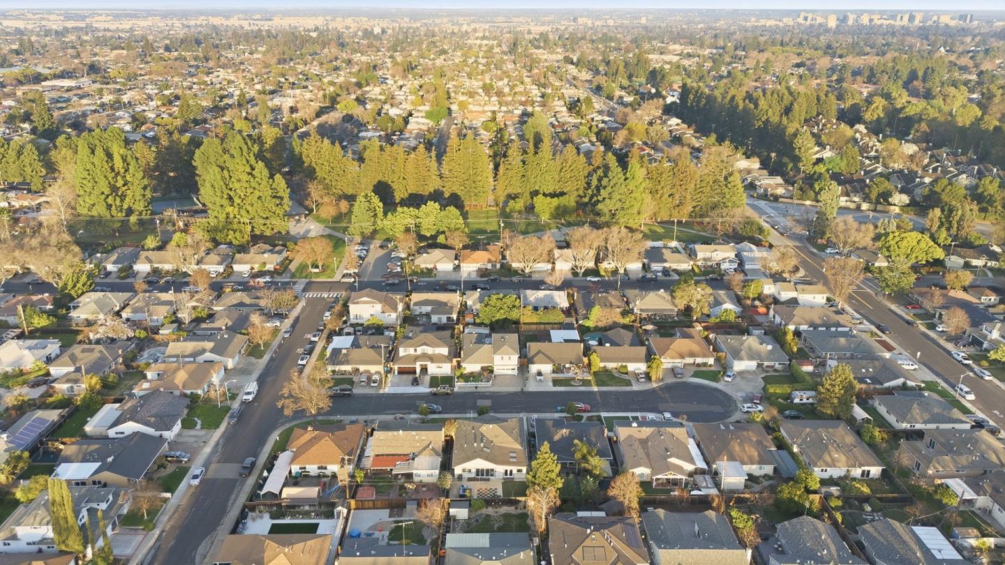 Detail Gallery Image 49 of 67 For 638 Enos Ct, Santa Clara,  CA 95051 - 4 Beds | 3 Baths