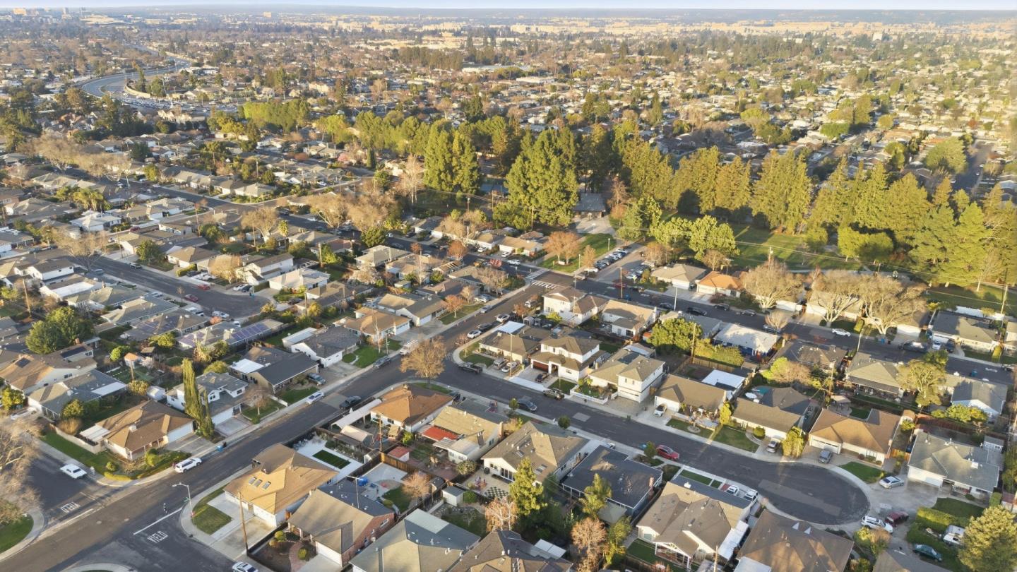 Detail Gallery Image 50 of 67 For 638 Enos Ct, Santa Clara,  CA 95051 - 4 Beds | 3 Baths