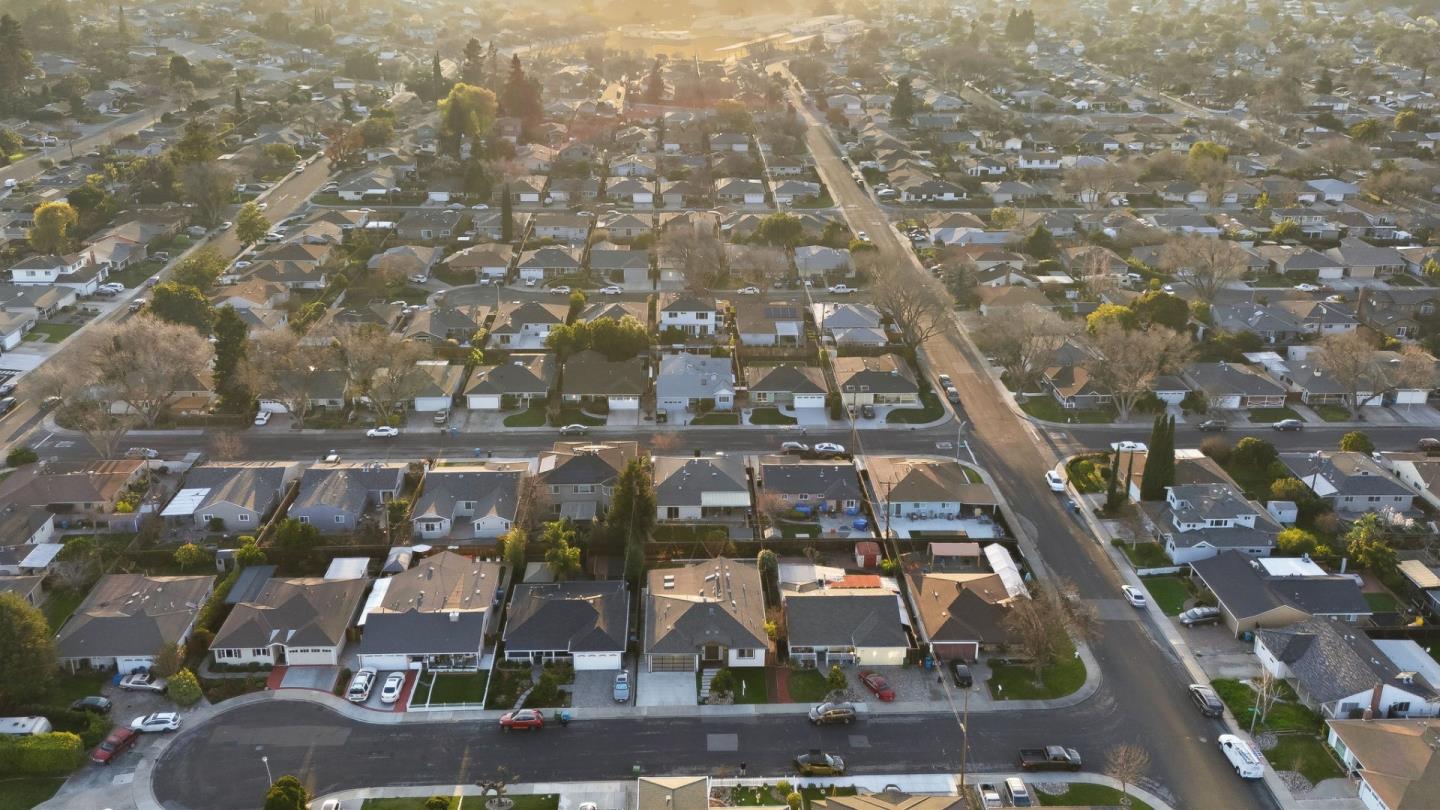 Detail Gallery Image 53 of 67 For 638 Enos Ct, Santa Clara,  CA 95051 - 4 Beds | 3 Baths