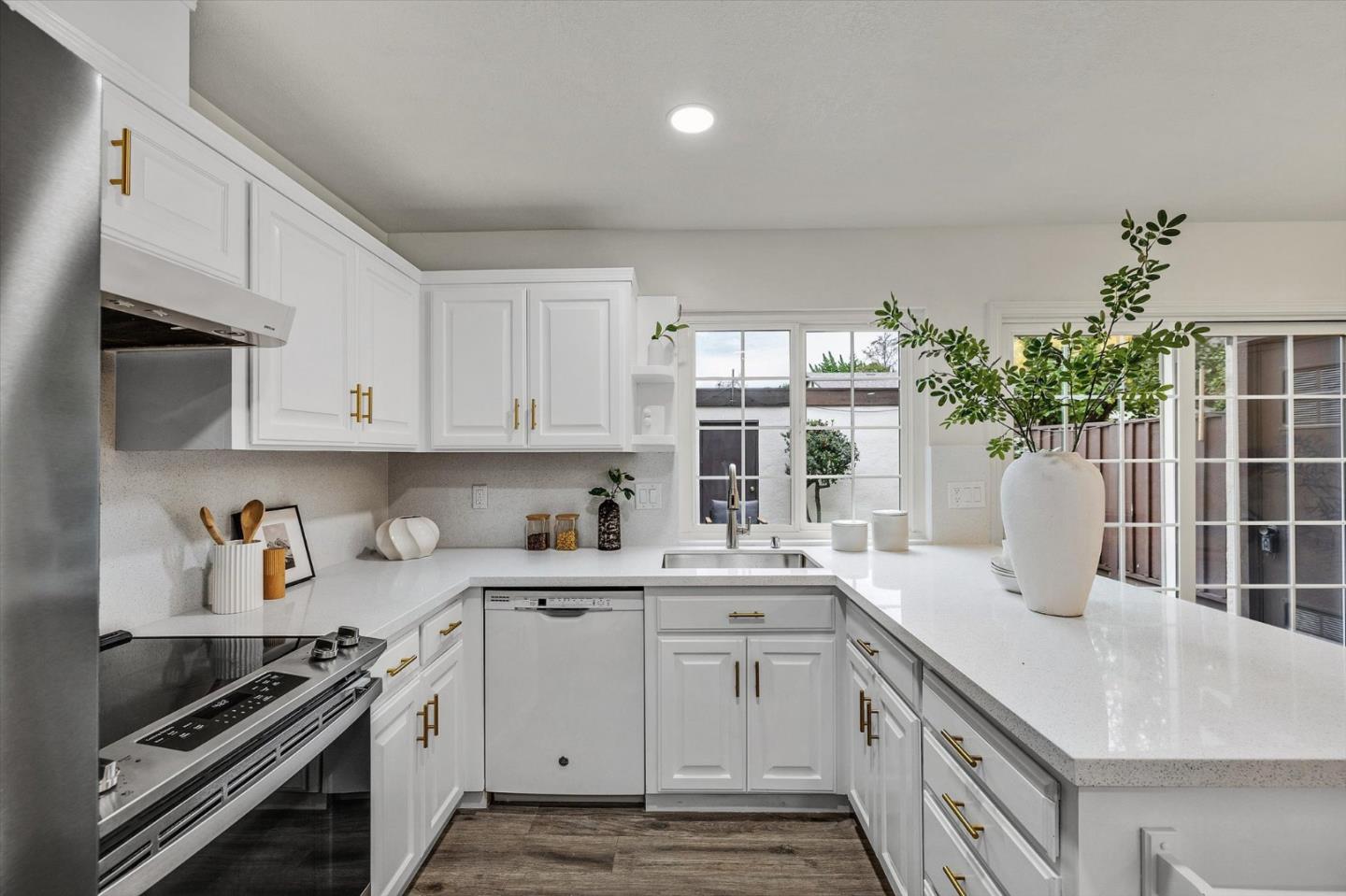 Detail Gallery Image 11 of 29 For 447 Vega Ter, Fremont,  CA 94536 - 2 Beds | 1/1 Baths