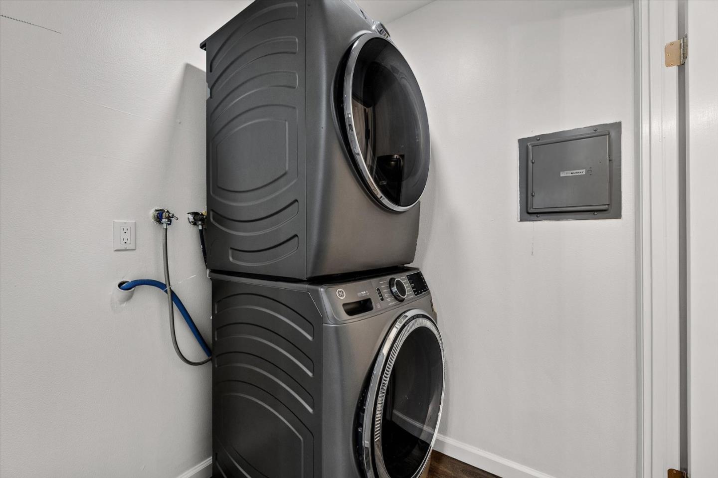 Detail Gallery Image 14 of 29 For 447 Vega Ter, Fremont,  CA 94536 - 2 Beds | 1/1 Baths