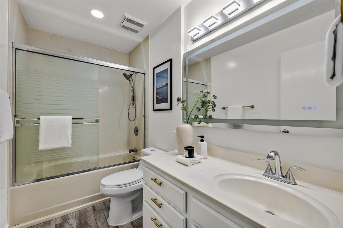 Detail Gallery Image 19 of 29 For 447 Vega Ter, Fremont,  CA 94536 - 2 Beds | 1/1 Baths