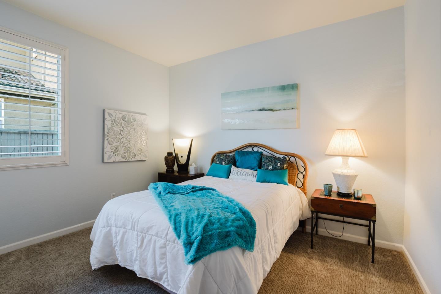 Detail Gallery Image 13 of 60 For 1208 Souza Way, Folsom,  CA 95630 - 3 Beds | 2/1 Baths