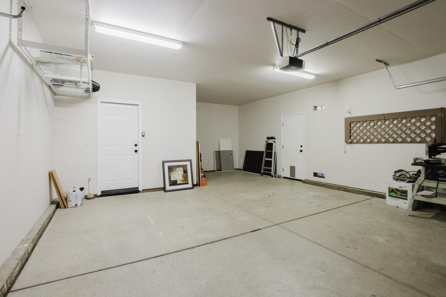 Detail Gallery Image 28 of 60 For 1208 Souza Way, Folsom,  CA 95630 - 3 Beds | 2/1 Baths