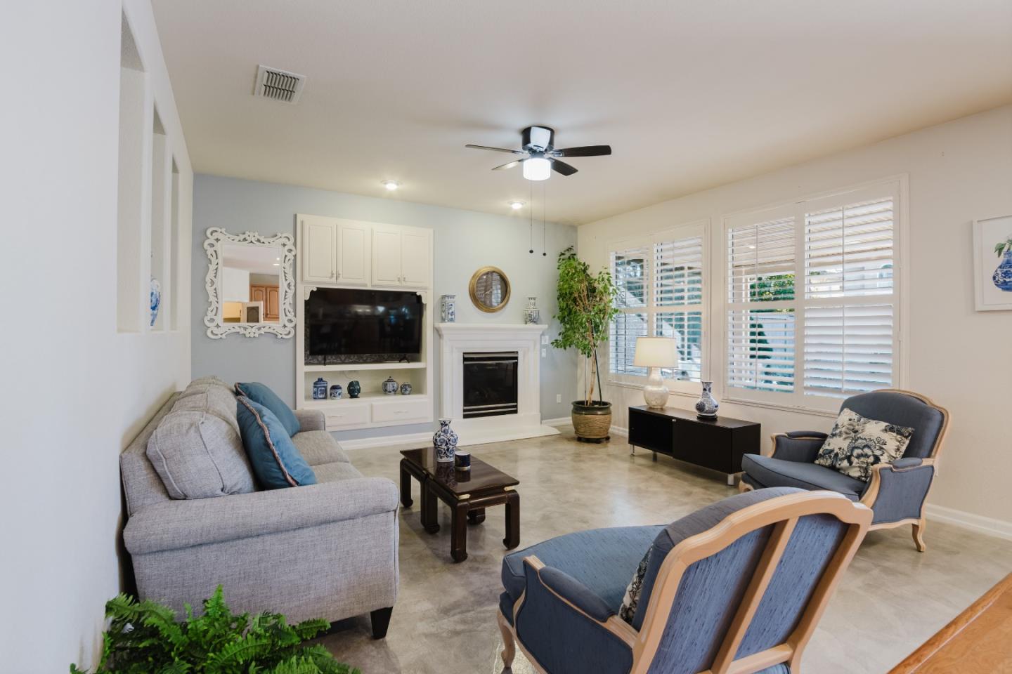 Detail Gallery Image 39 of 60 For 1208 Souza Way, Folsom,  CA 95630 - 3 Beds | 2/1 Baths