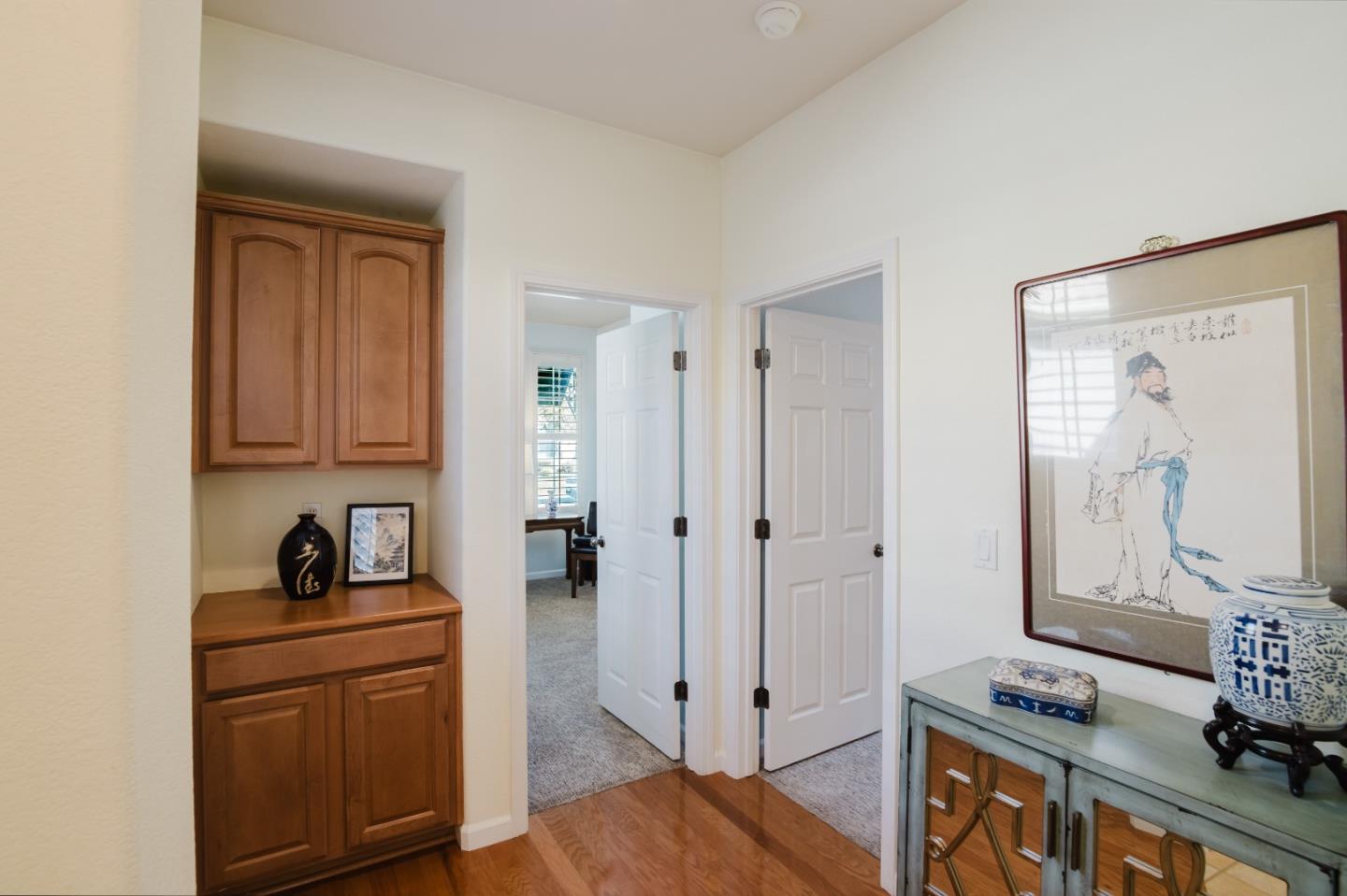 Detail Gallery Image 8 of 60 For 1208 Souza Way, Folsom,  CA 95630 - 3 Beds | 2/1 Baths