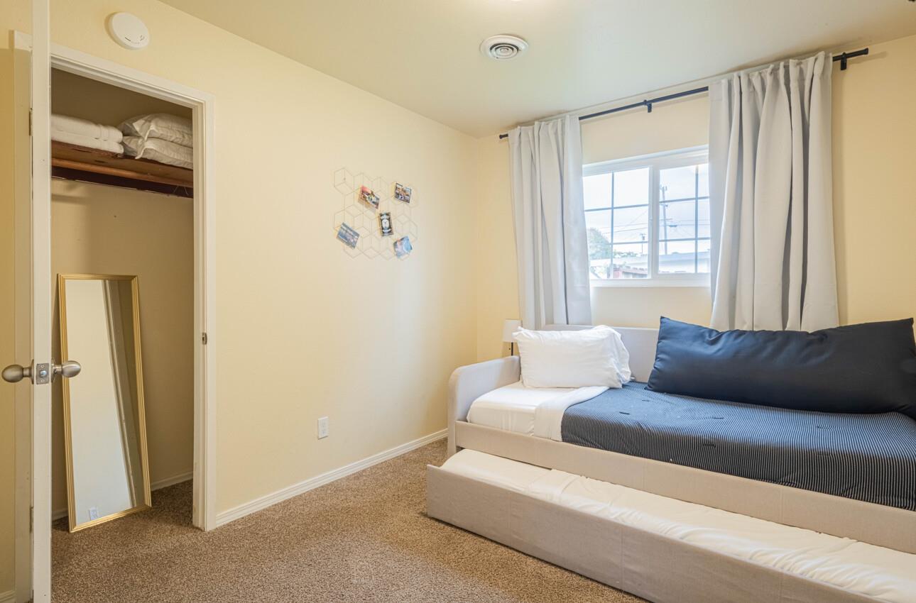 Detail Gallery Image 22 of 34 For 351 Hillcrest Ave, Marina,  CA 93933 - 3 Beds | 1/1 Baths