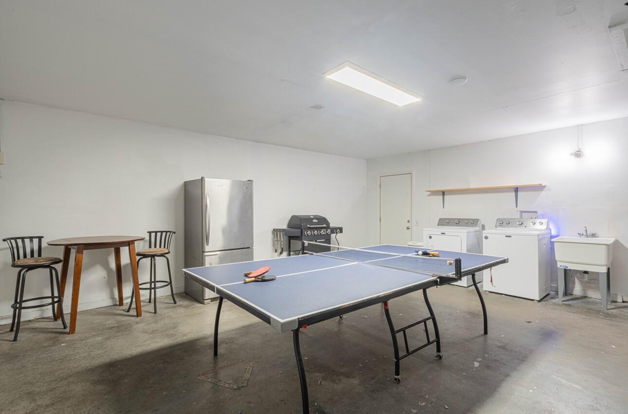 Detail Gallery Image 26 of 34 For 351 Hillcrest Ave, Marina,  CA 93933 - 3 Beds | 1/1 Baths