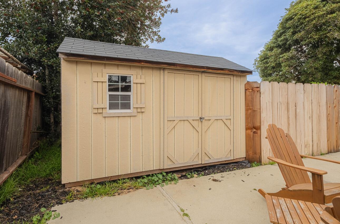 Detail Gallery Image 33 of 34 For 351 Hillcrest Ave, Marina,  CA 93933 - 3 Beds | 1/1 Baths