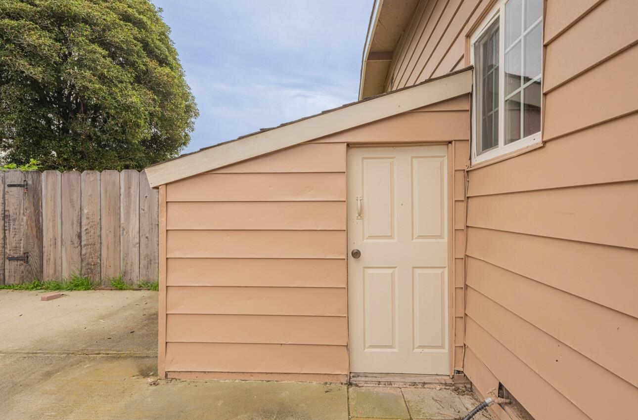 Detail Gallery Image 34 of 34 For 351 Hillcrest Ave, Marina,  CA 93933 - 3 Beds | 1/1 Baths