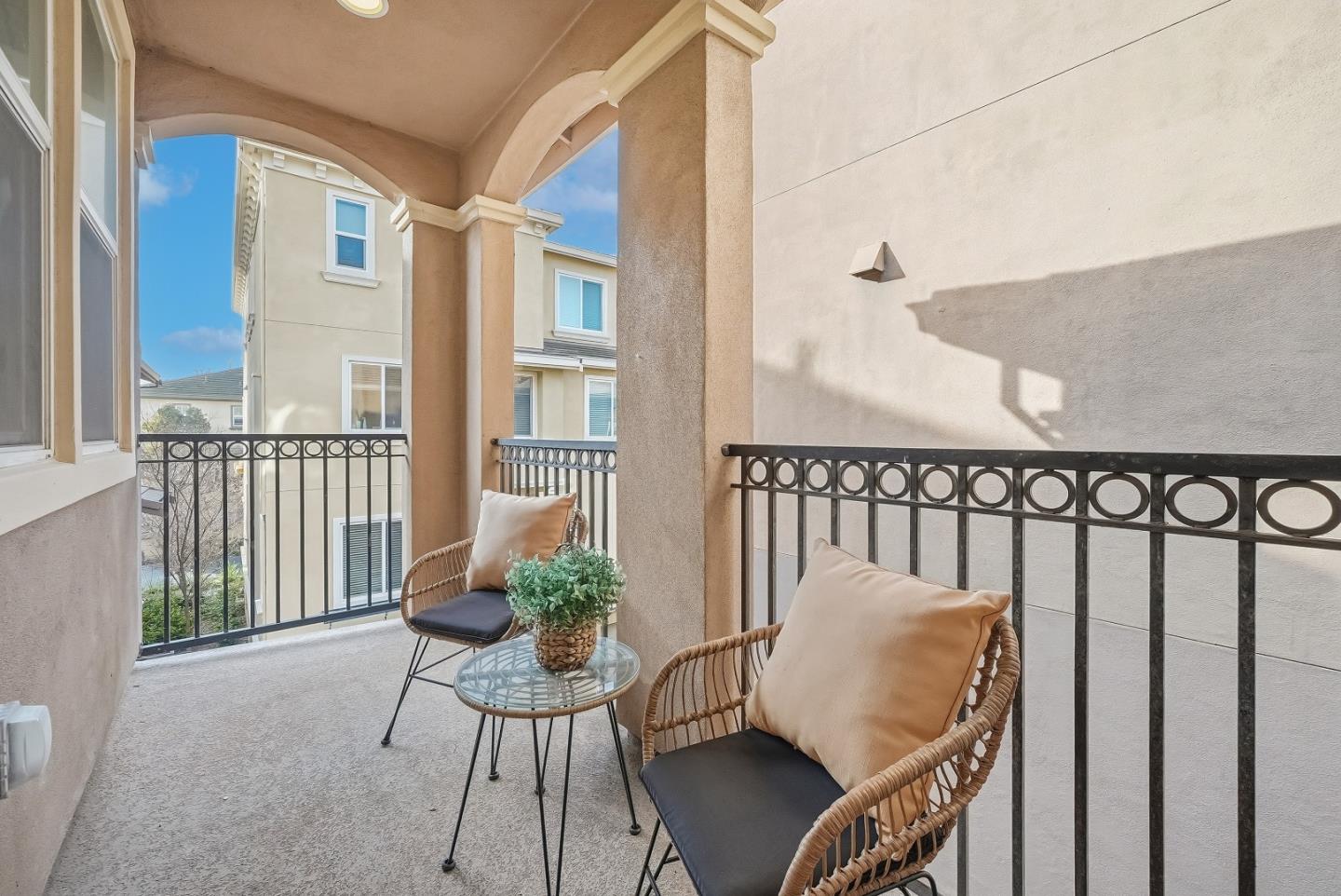 Detail Gallery Image 11 of 35 For 1796 Lee Way, Milpitas,  CA 95035 - 3 Beds | 3 Baths