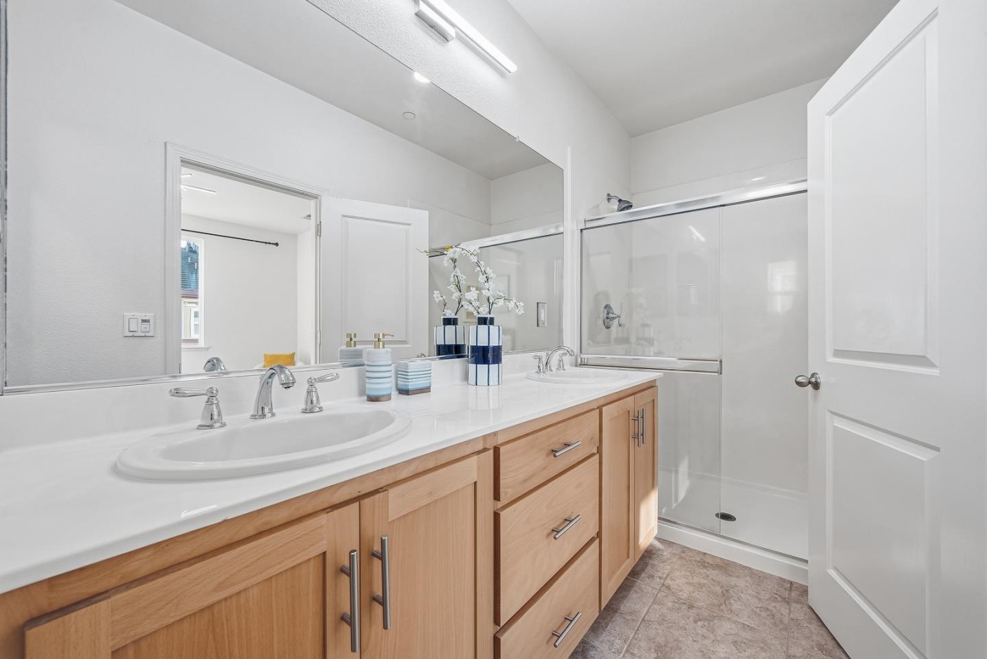 Detail Gallery Image 21 of 35 For 1796 Lee Way, Milpitas,  CA 95035 - 3 Beds | 3 Baths