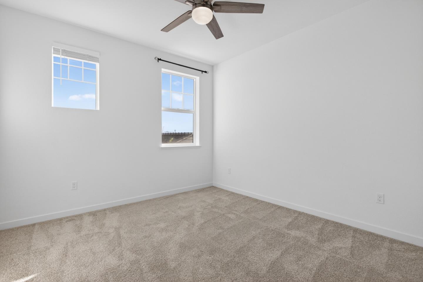 Detail Gallery Image 34 of 59 For 17533 Pegasus, Lathrop,  CA 95330 - 4 Beds | 3/1 Baths