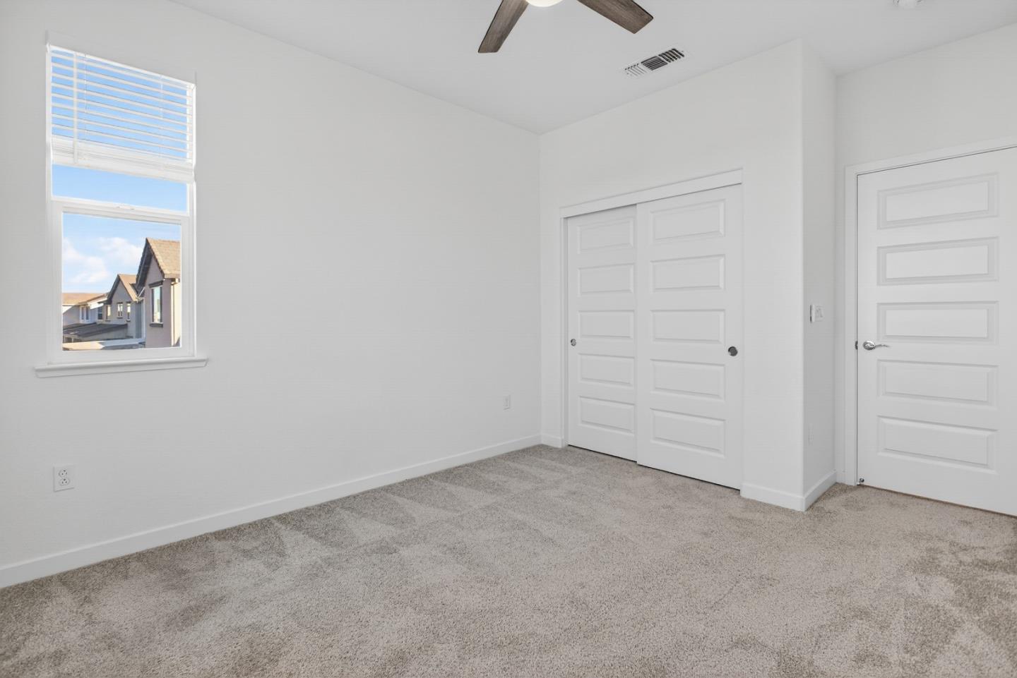 Detail Gallery Image 40 of 59 For 17533 Pegasus, Lathrop,  CA 95330 - 4 Beds | 3/1 Baths