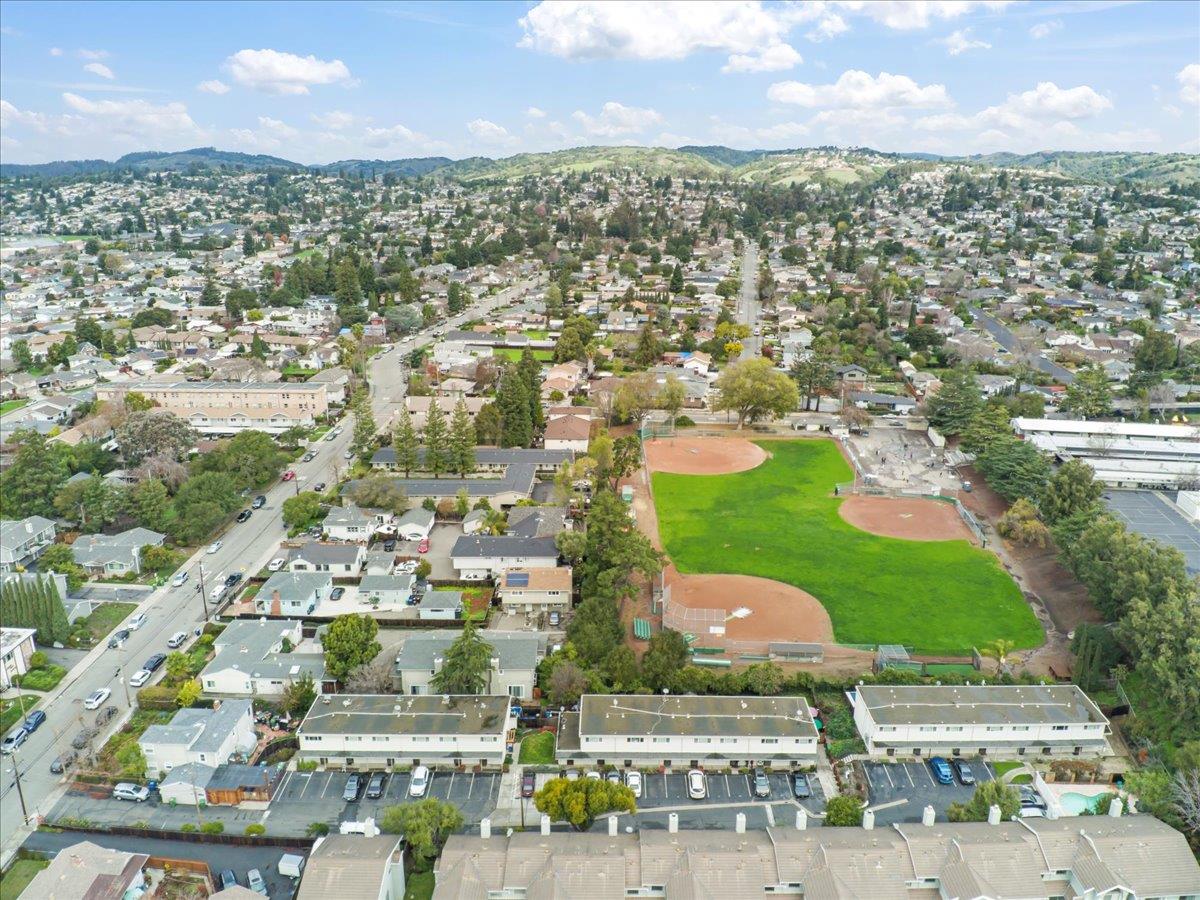 Detail Gallery Image 18 of 20 For 20324 Forest Ave, Castro Valley,  CA 94546 - – Beds | – Baths