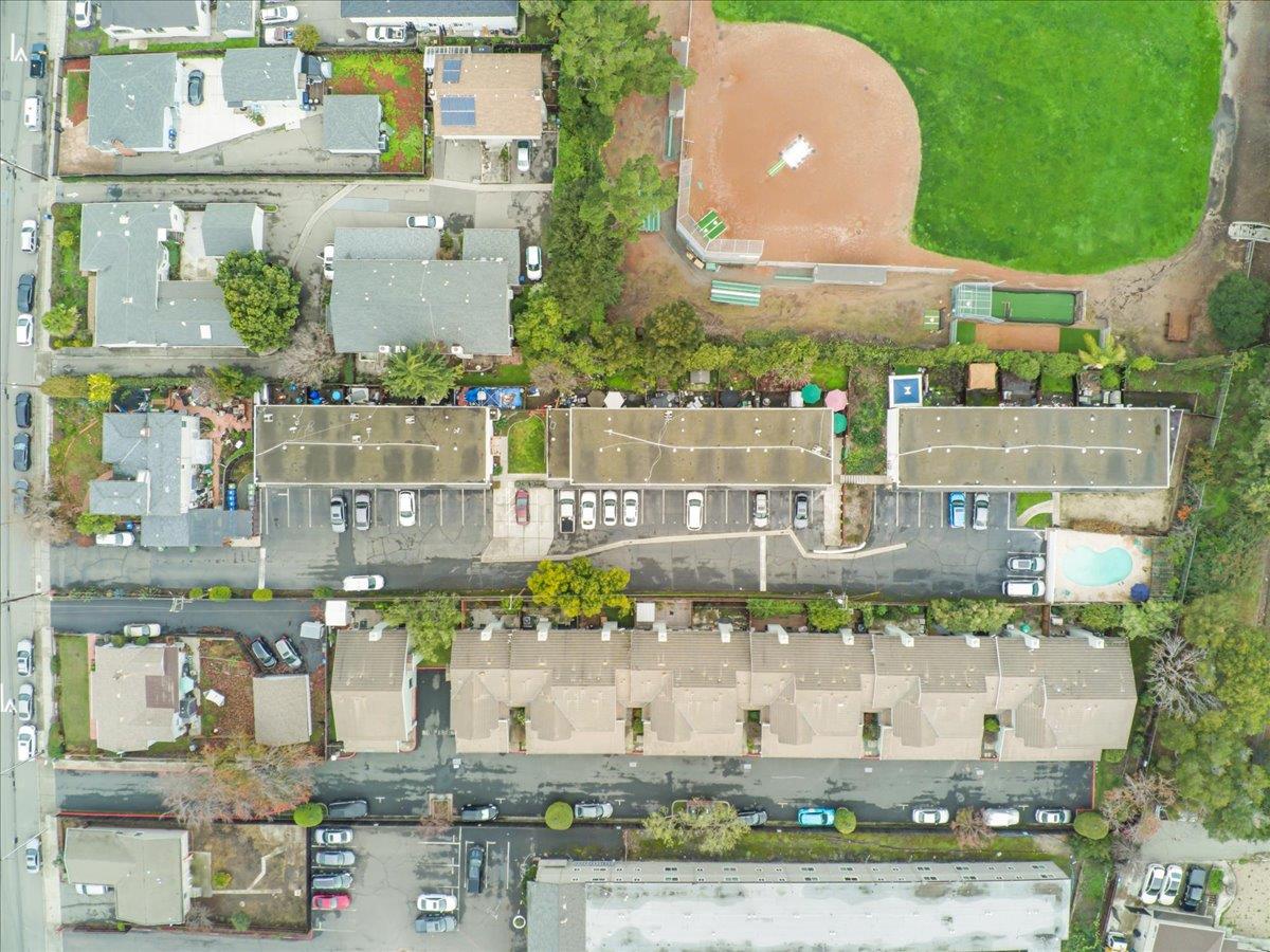 Detail Gallery Image 19 of 20 For 20324 Forest Ave, Castro Valley,  CA 94546 - – Beds | – Baths