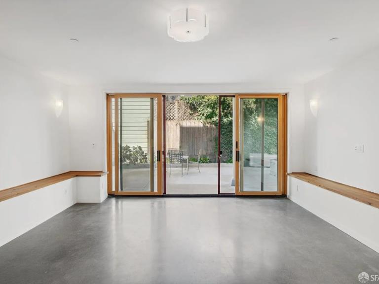 Detail Gallery Image 15 of 30 For 760 14th St a,  San Francisco,  CA 94114 - 2 Beds | 2 Baths