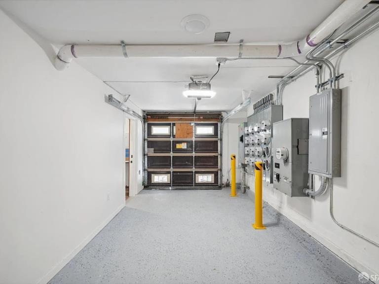 Detail Gallery Image 27 of 30 For 760 14th St a,  San Francisco,  CA 94114 - 2 Beds | 2 Baths