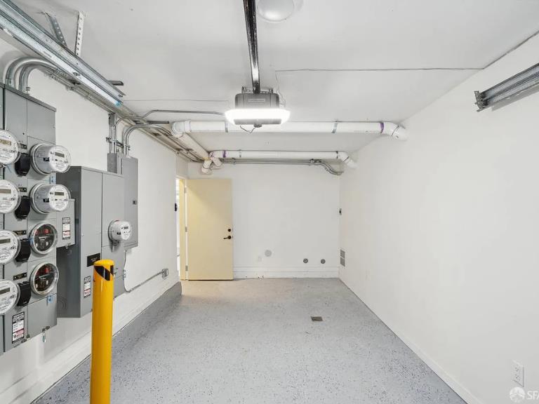 Detail Gallery Image 28 of 30 For 760 14th St a,  San Francisco,  CA 94114 - 2 Beds | 2 Baths