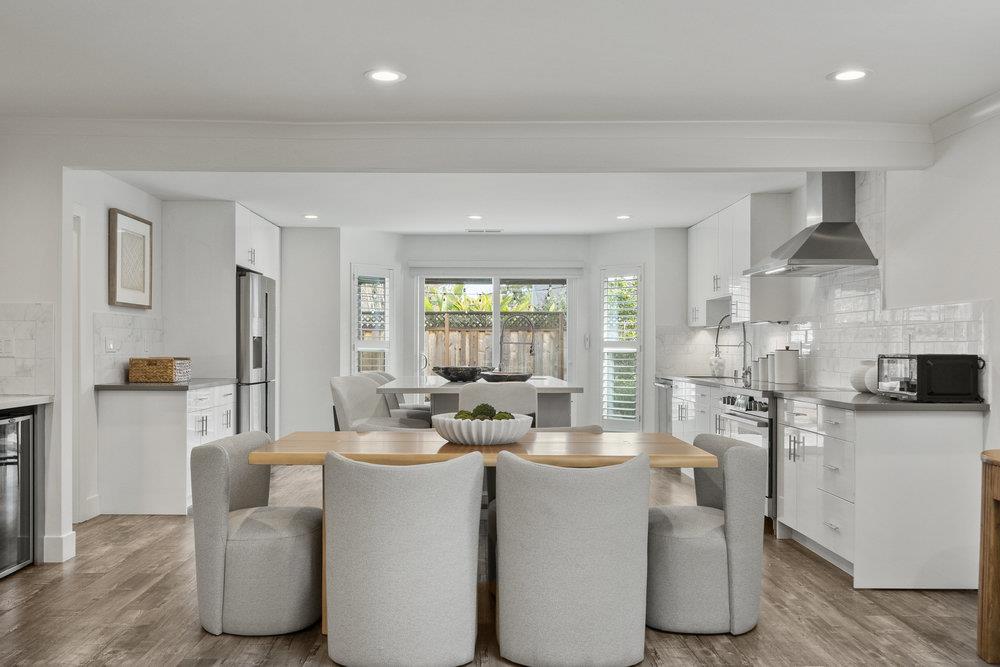 Detail Gallery Image 11 of 49 For 2673 Ohio Ave, Redwood City,  CA 94061 - 5 Beds | 3/1 Baths