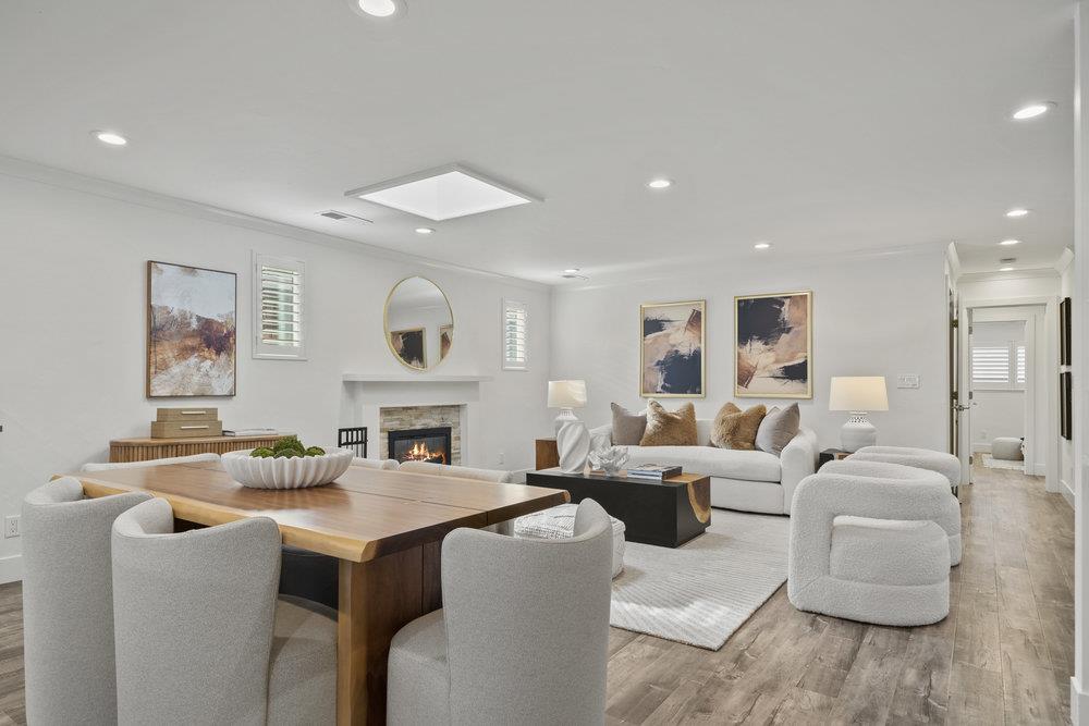 Detail Gallery Image 13 of 49 For 2673 Ohio Ave, Redwood City,  CA 94061 - 5 Beds | 3/1 Baths