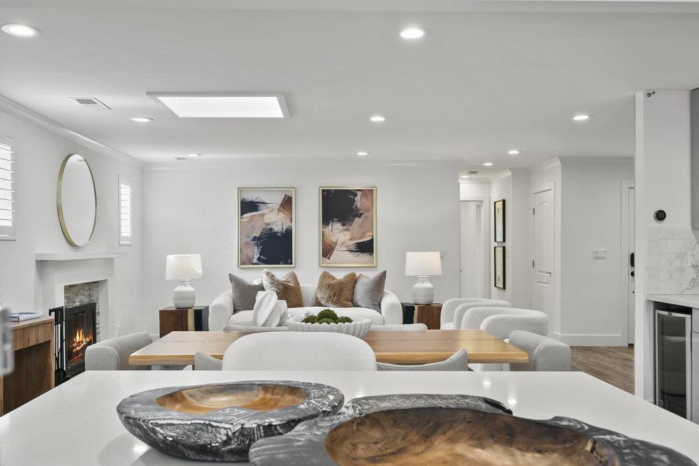 Detail Gallery Image 18 of 49 For 2673 Ohio Ave, Redwood City,  CA 94061 - 5 Beds | 3/1 Baths