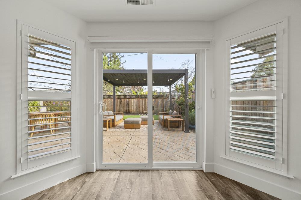 Detail Gallery Image 19 of 49 For 2673 Ohio Ave, Redwood City,  CA 94061 - 5 Beds | 3/1 Baths