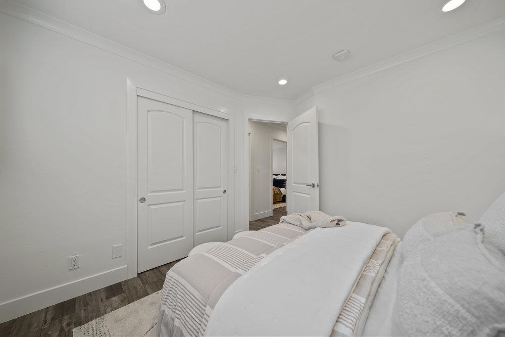 Detail Gallery Image 29 of 49 For 2673 Ohio Ave, Redwood City,  CA 94061 - 5 Beds | 3/1 Baths