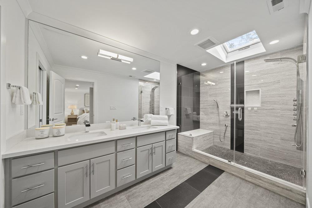 Detail Gallery Image 31 of 49 For 2673 Ohio Ave, Redwood City,  CA 94061 - 5 Beds | 3/1 Baths