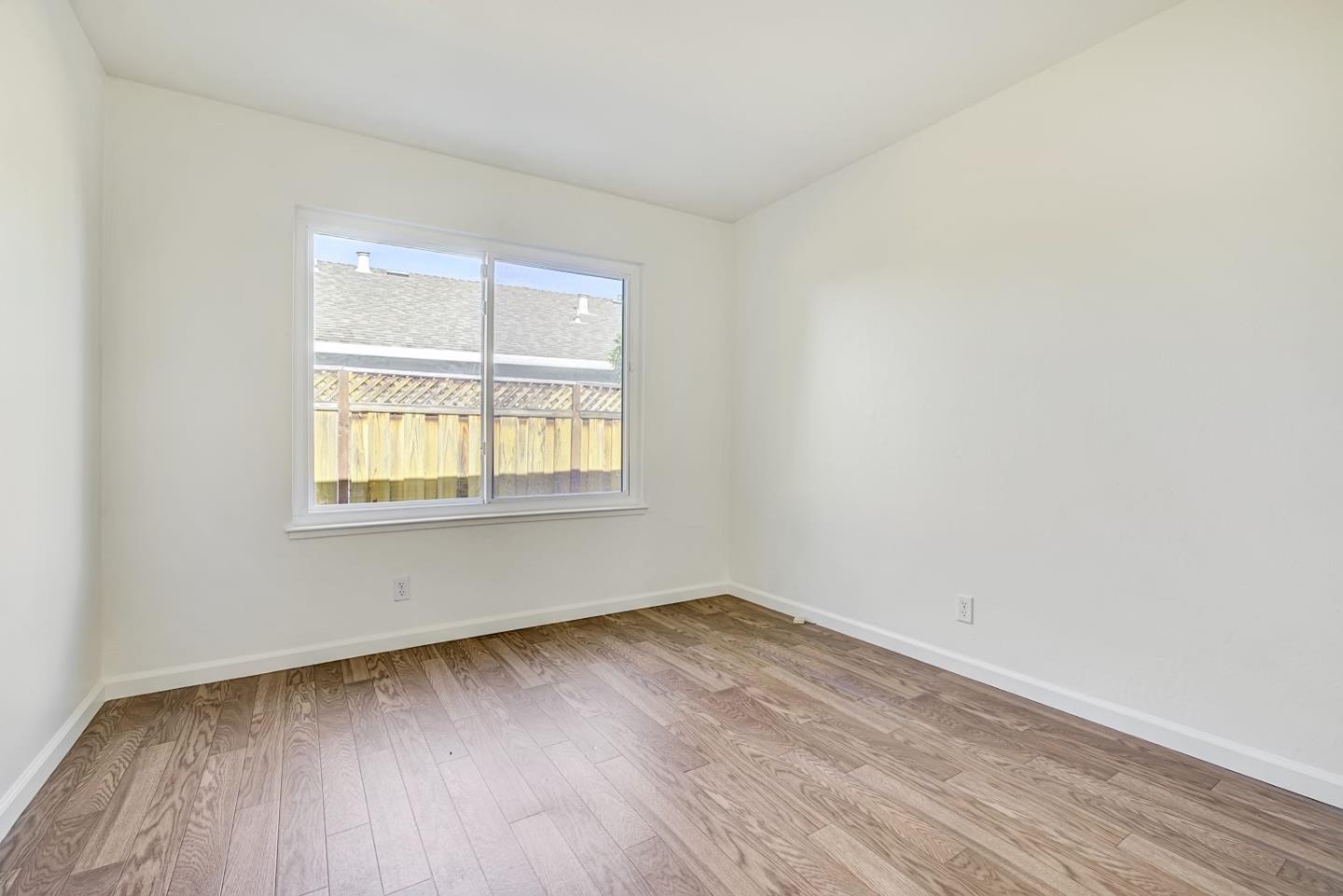 Detail Gallery Image 24 of 45 For 313 Oakberry Way, San Jose,  CA 95123 - 4 Beds | 2 Baths