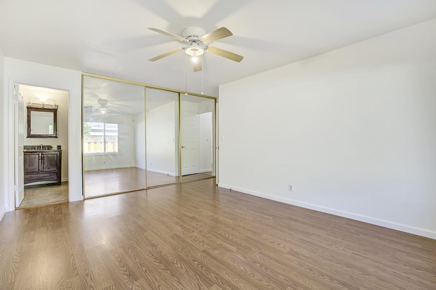 Detail Gallery Image 29 of 45 For 313 Oakberry Way, San Jose,  CA 95123 - 4 Beds | 2 Baths