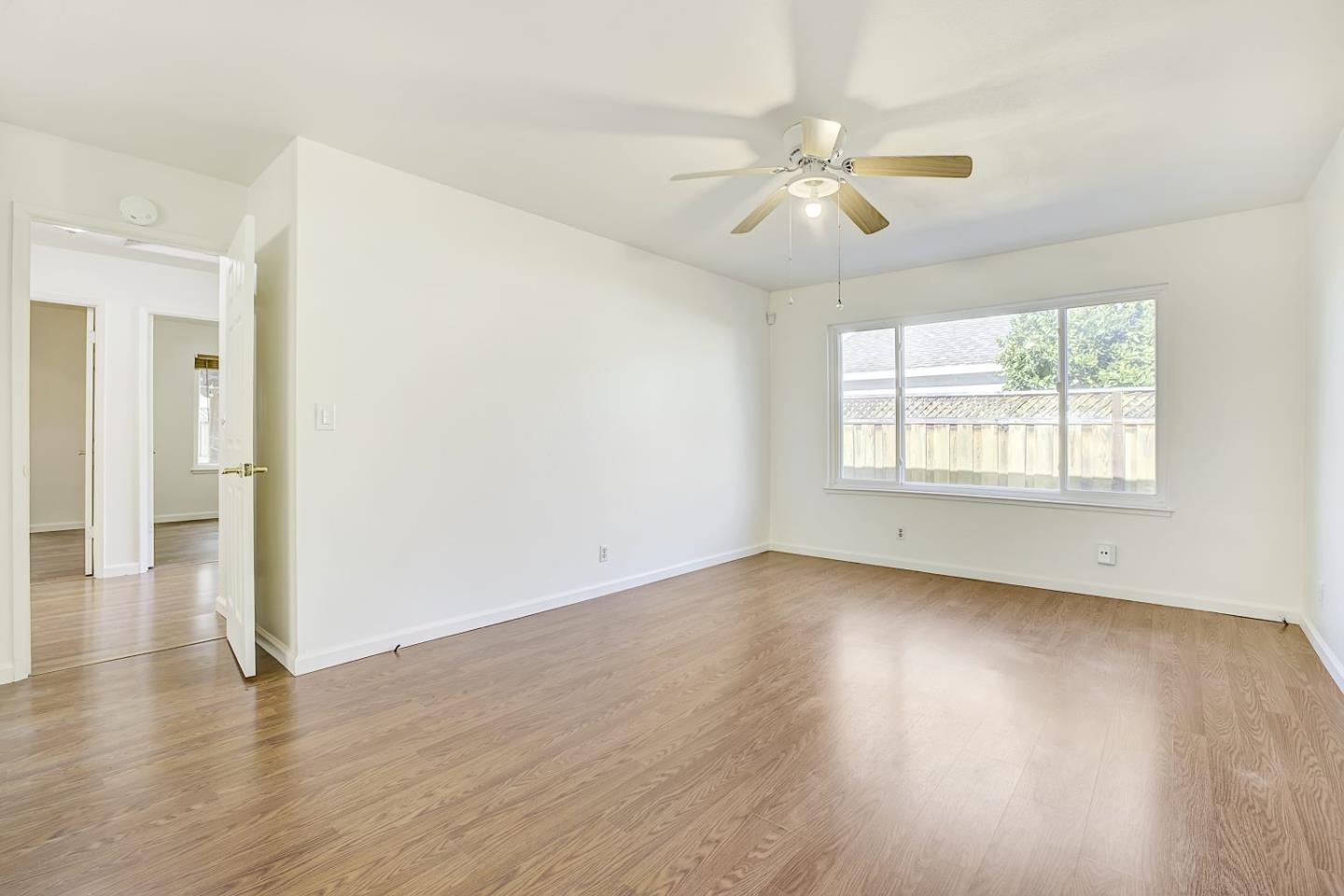 Detail Gallery Image 30 of 45 For 313 Oakberry Way, San Jose,  CA 95123 - 4 Beds | 2 Baths