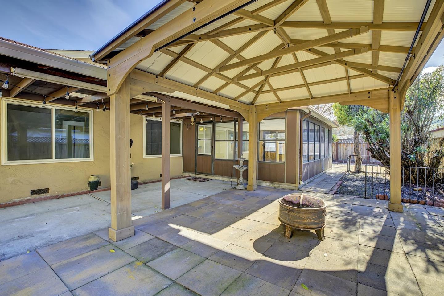 Detail Gallery Image 36 of 45 For 313 Oakberry Way, San Jose,  CA 95123 - 4 Beds | 2 Baths