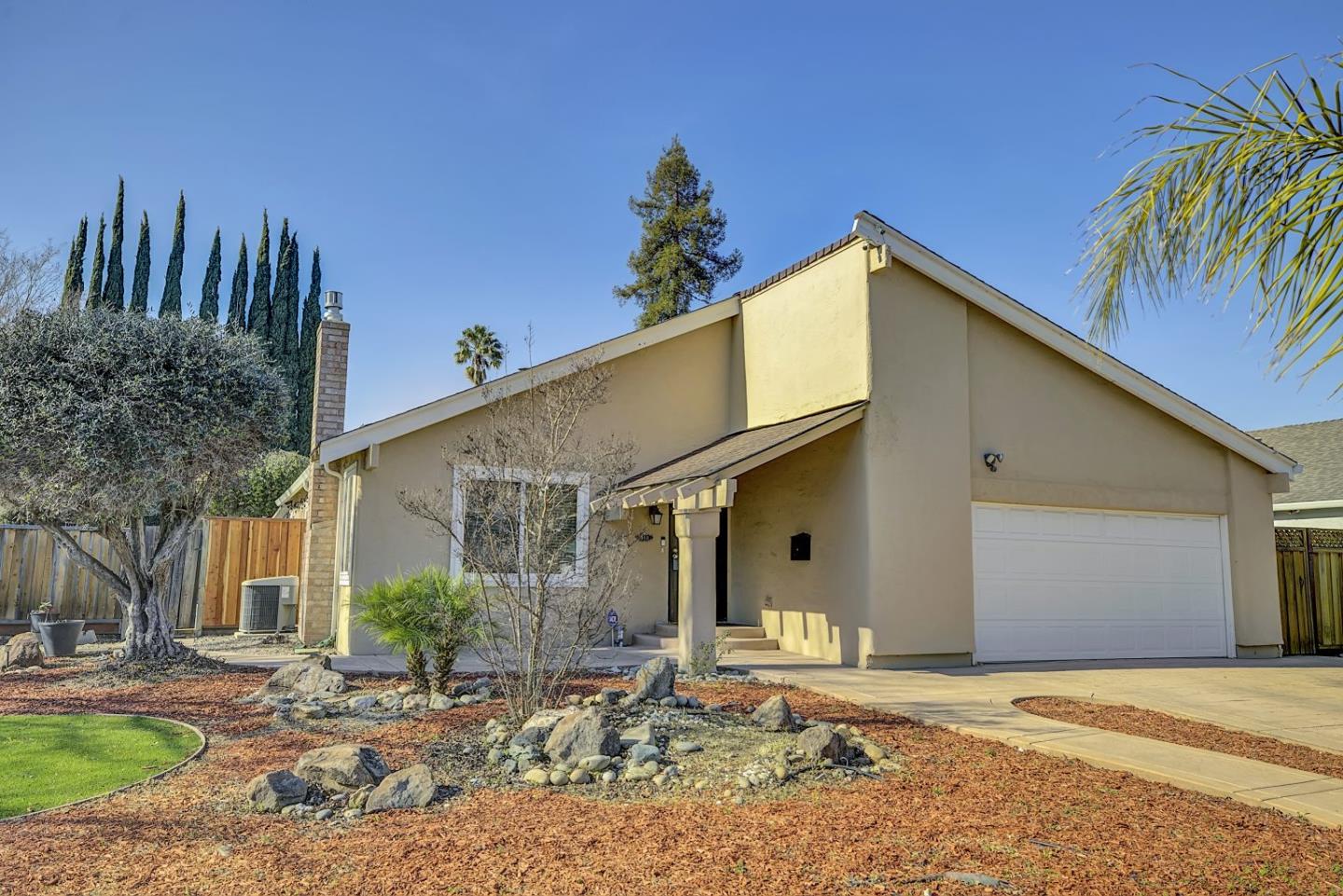 Detail Gallery Image 38 of 45 For 313 Oakberry Way, San Jose,  CA 95123 - 4 Beds | 2 Baths