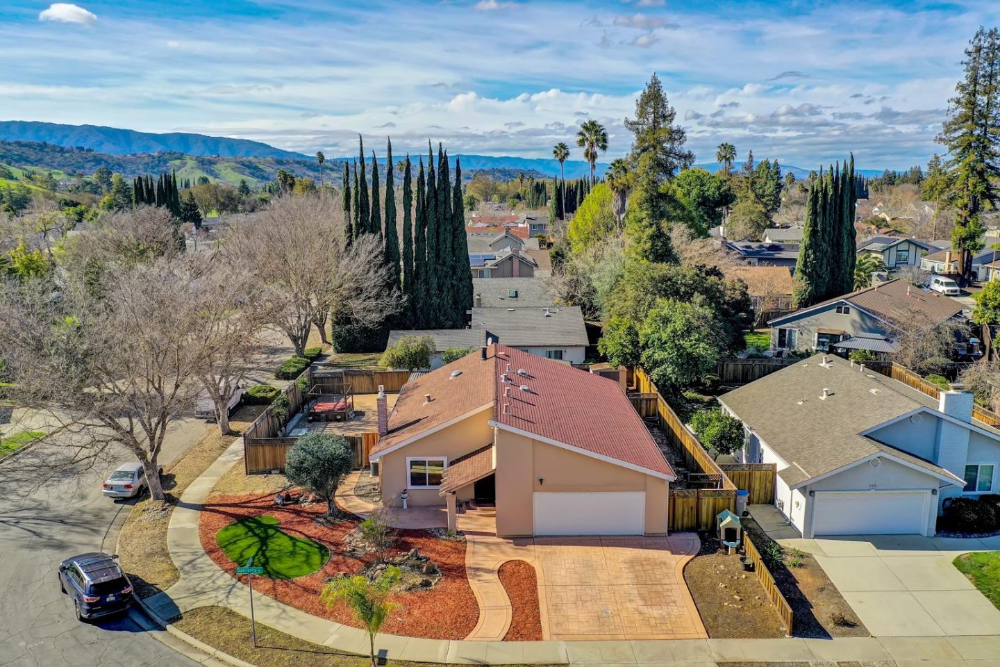 Detail Gallery Image 42 of 45 For 313 Oakberry Way, San Jose,  CA 95123 - 4 Beds | 2 Baths