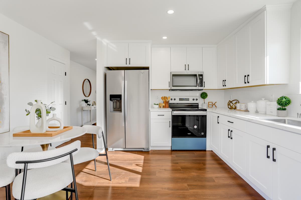 Detail Gallery Image 10 of 28 For 663 Perkins Ct, San Jose,  CA 95127 - 2 Beds | 1 Baths