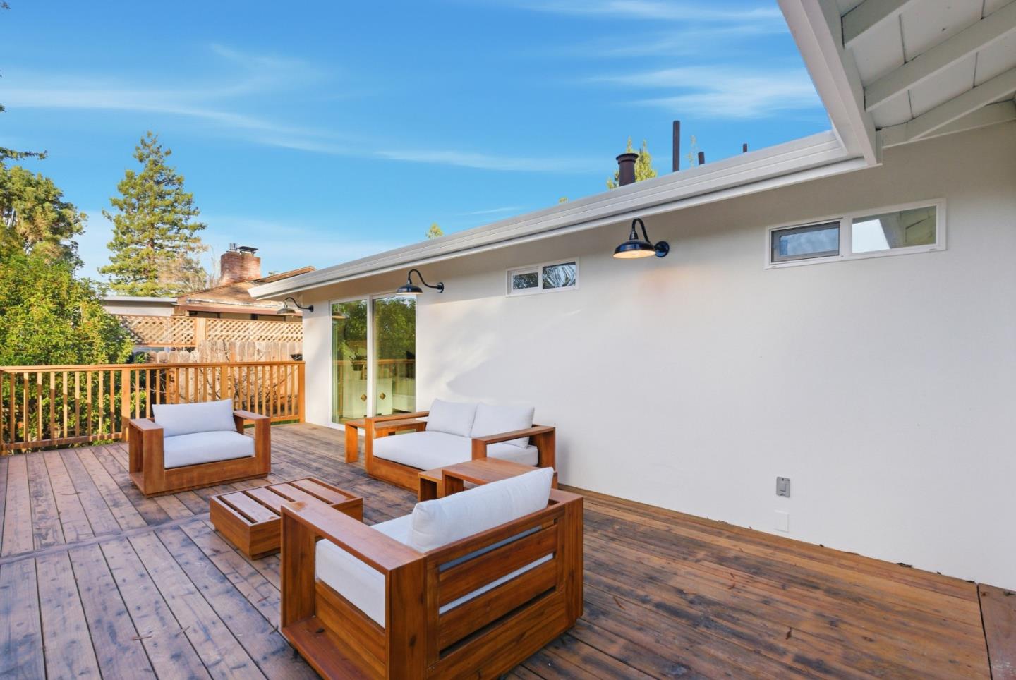 Detail Gallery Image 32 of 45 For 670 La Mesa Drive, Portola Valley,  CA 94028 - 3 Beds | 2 Baths