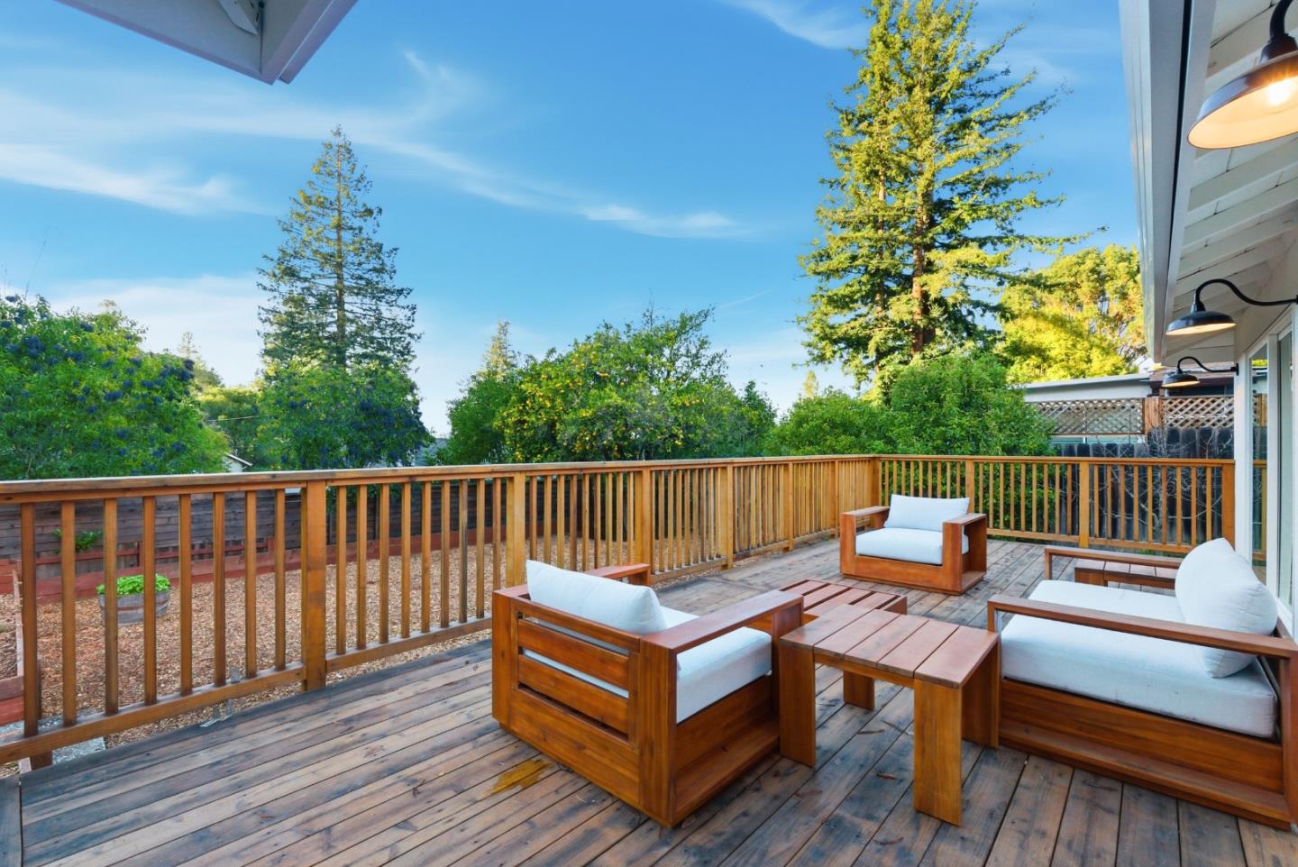 Detail Gallery Image 36 of 45 For 670 La Mesa Drive, Portola Valley,  CA 94028 - 3 Beds | 2 Baths