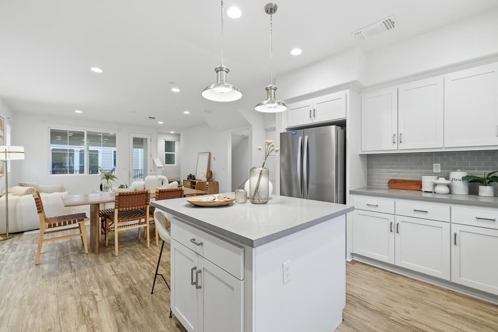 Detail Gallery Image 16 of 80 For 37598 Cape Cod Rd, Newark,  CA 94560 - 4 Beds | 3/1 Baths