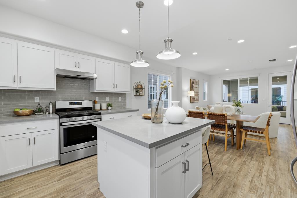 Detail Gallery Image 17 of 80 For 37598 Cape Cod Rd, Newark,  CA 94560 - 4 Beds | 3/1 Baths