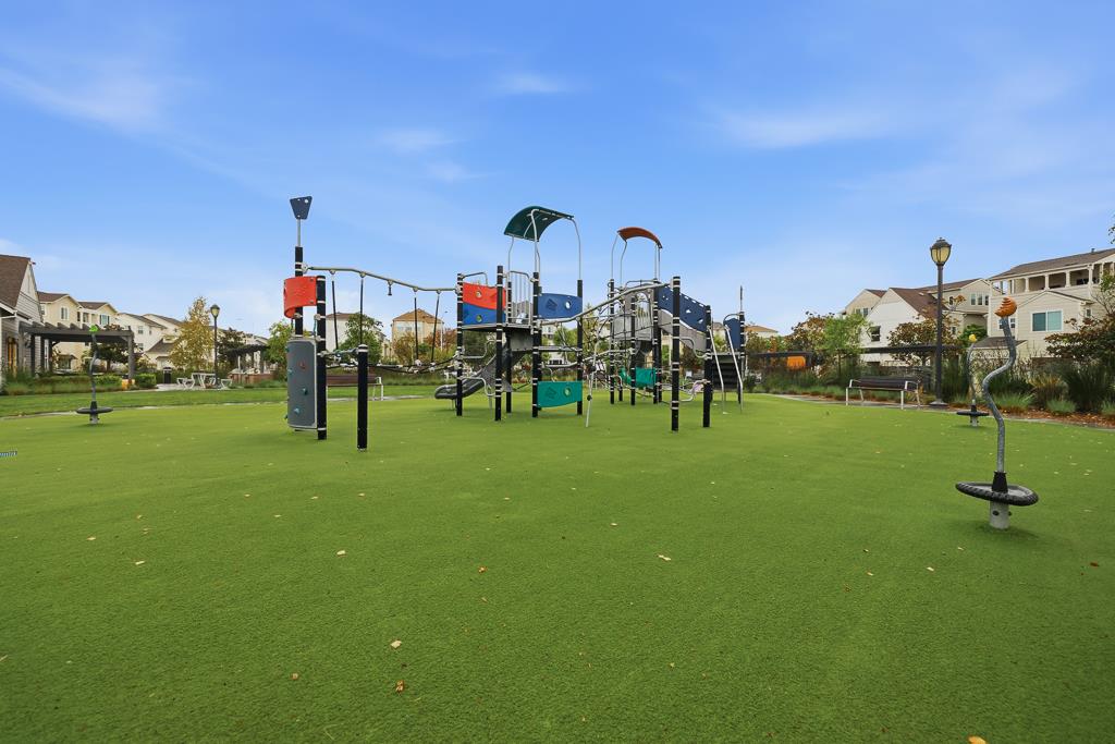 Detail Gallery Image 76 of 80 For 37598 Cape Cod Rd, Newark,  CA 94560 - 4 Beds | 3/1 Baths