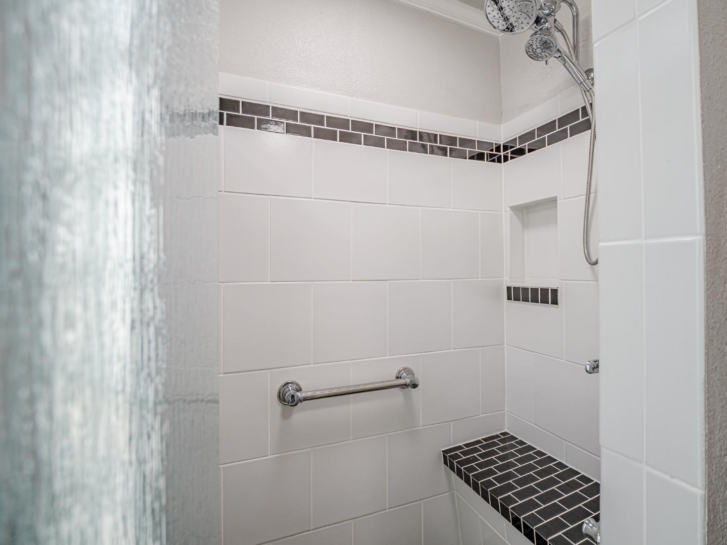 Detail Gallery Image 10 of 25 For 1311 Delaware Ave, Santa Cruz,  CA 95060 - 3 Beds | 1 Baths