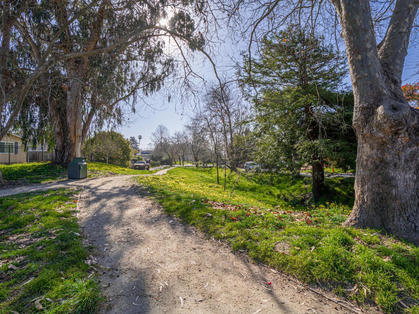 Detail Gallery Image 14 of 25 For 1311 Delaware Ave, Santa Cruz,  CA 95060 - 3 Beds | 1 Baths