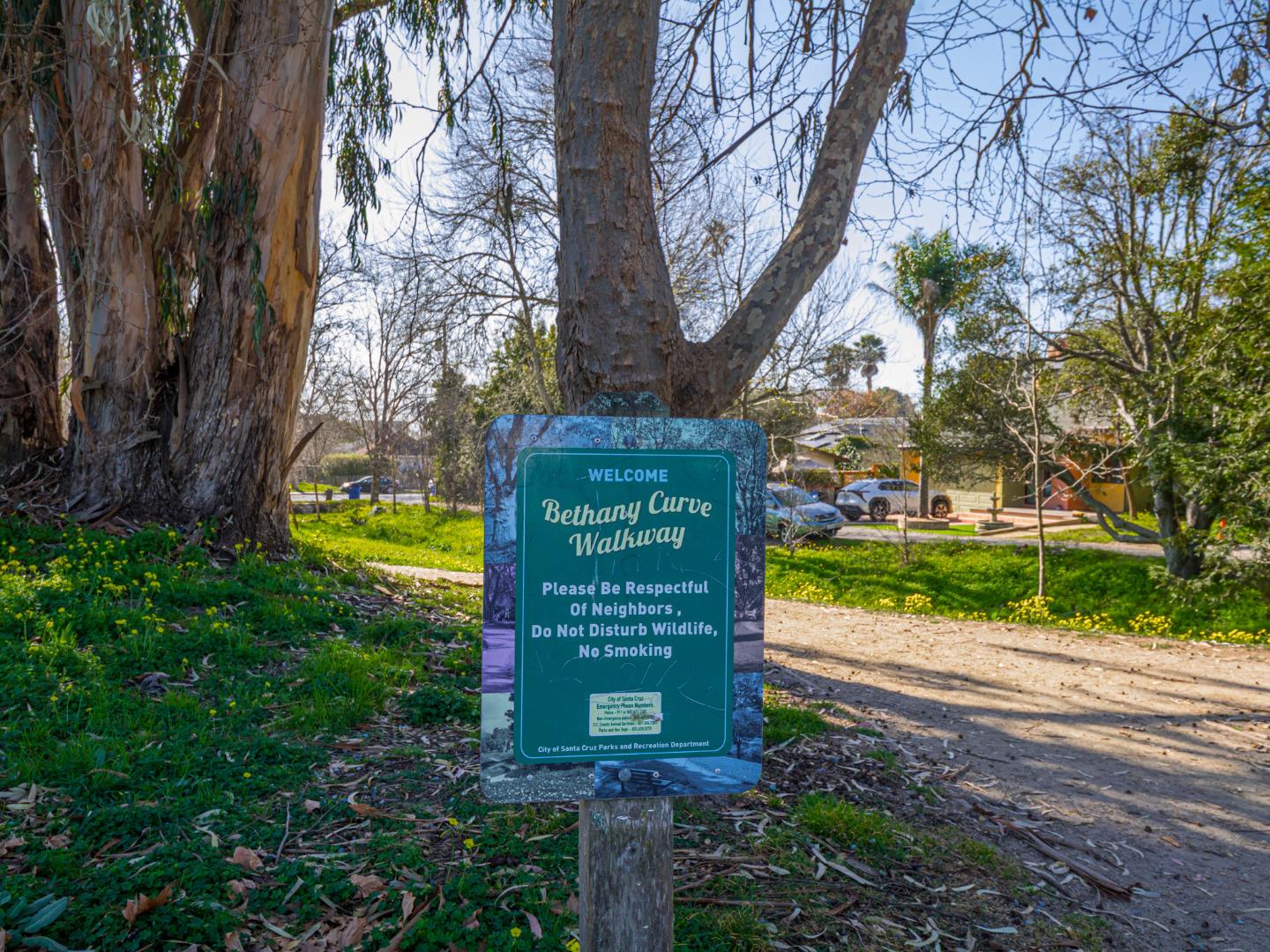 Detail Gallery Image 15 of 25 For 1311 Delaware Ave, Santa Cruz,  CA 95060 - 3 Beds | 1 Baths