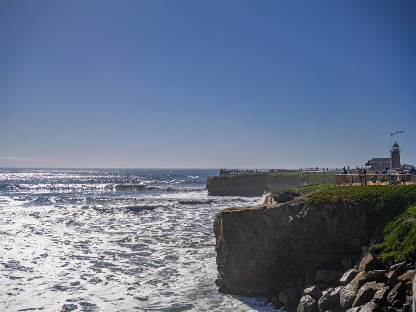 Detail Gallery Image 21 of 25 For 1311 Delaware Ave, Santa Cruz,  CA 95060 - 3 Beds | 1 Baths