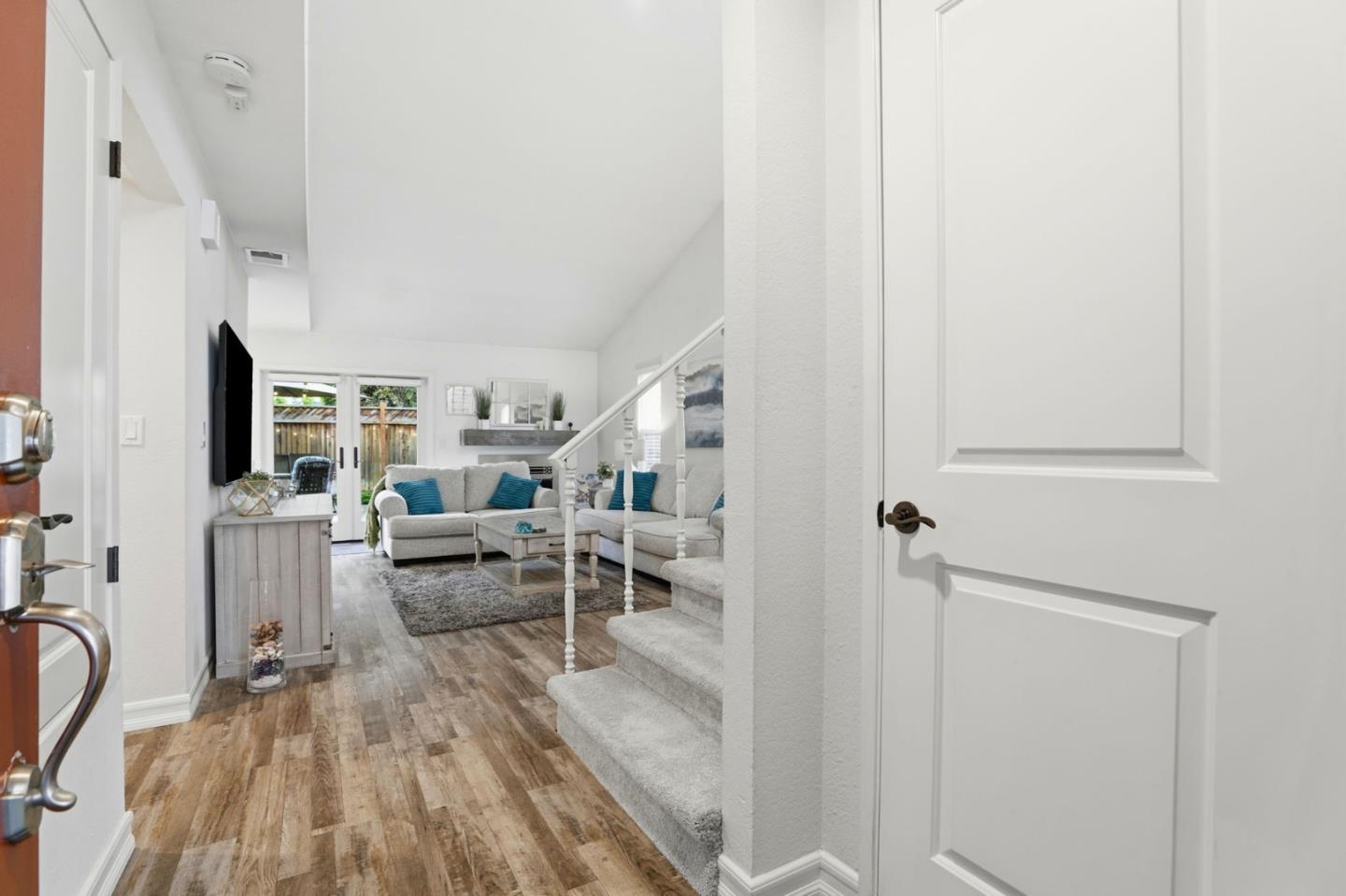 Photo #4: ML82030426 Listing: Photo #4