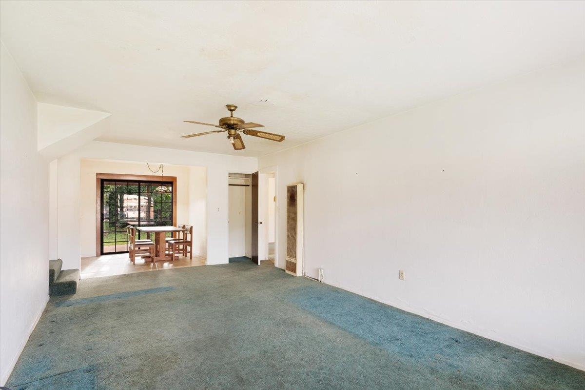 Detail Gallery Image 5 of 28 For 462 Hampstead Way, Santa Cruz,  CA 95062 - 3 Beds | 2 Baths