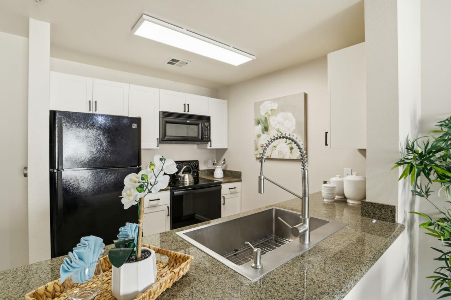 Detail Gallery Image 6 of 32 For 1550 Technology Dr #3096,  San Jose,  CA 95110 - 1 Beds | 1 Baths