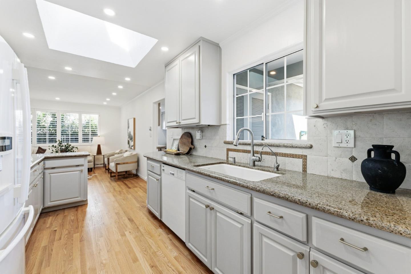 Detail Gallery Image 29 of 64 For 1455 Bittern Dr, Sunnyvale,  CA 94087 - 4 Beds | 2 Baths